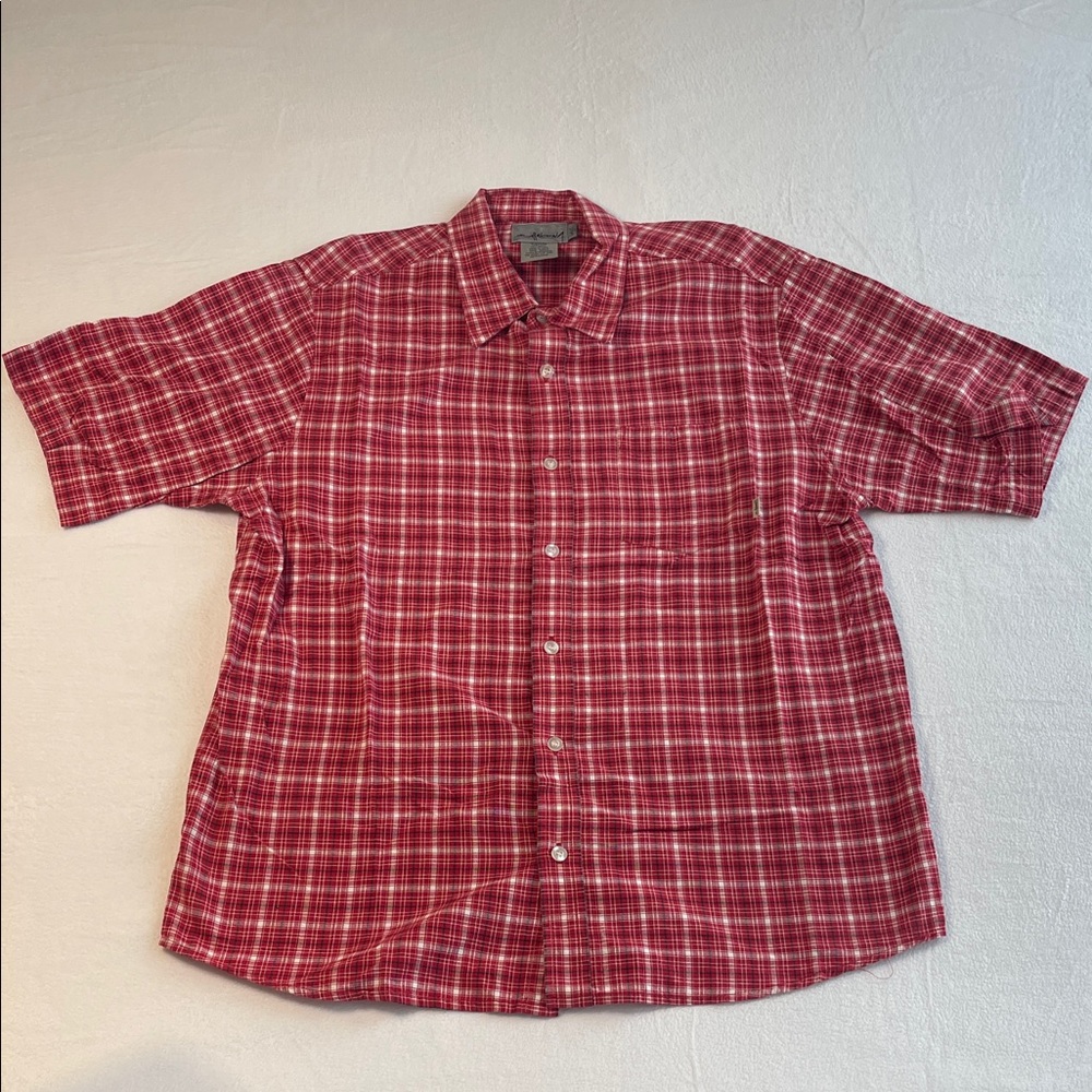 BILLABONG RED PLAID SHORT SLEEVE BUTTON DOWN SHIRT L